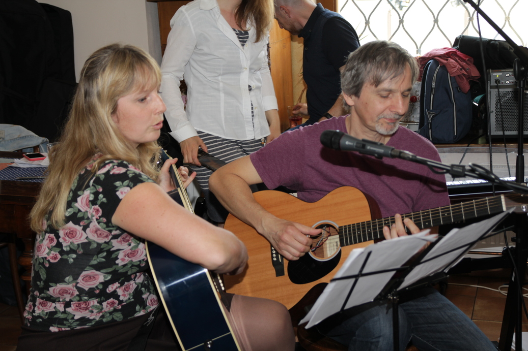 kavárna - květen 2019